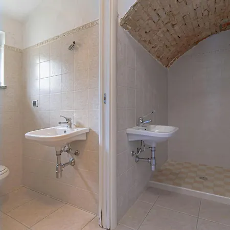 Ferienhaus Historic Among Olive Groves Near The Sea