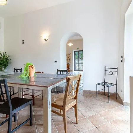 Historic Among Olive Groves Near The Sea Casa de Férias Roccella Ionica