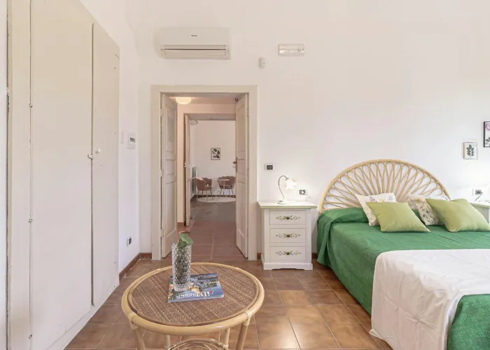 度假居 Historic Among Olive Groves Near The Sea *