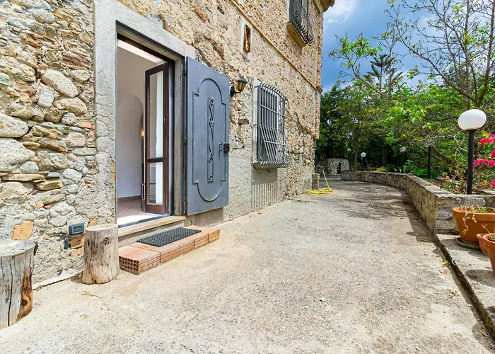 Casa de Férias Historic Among Olive Groves Near The Sea Roccella Ionica